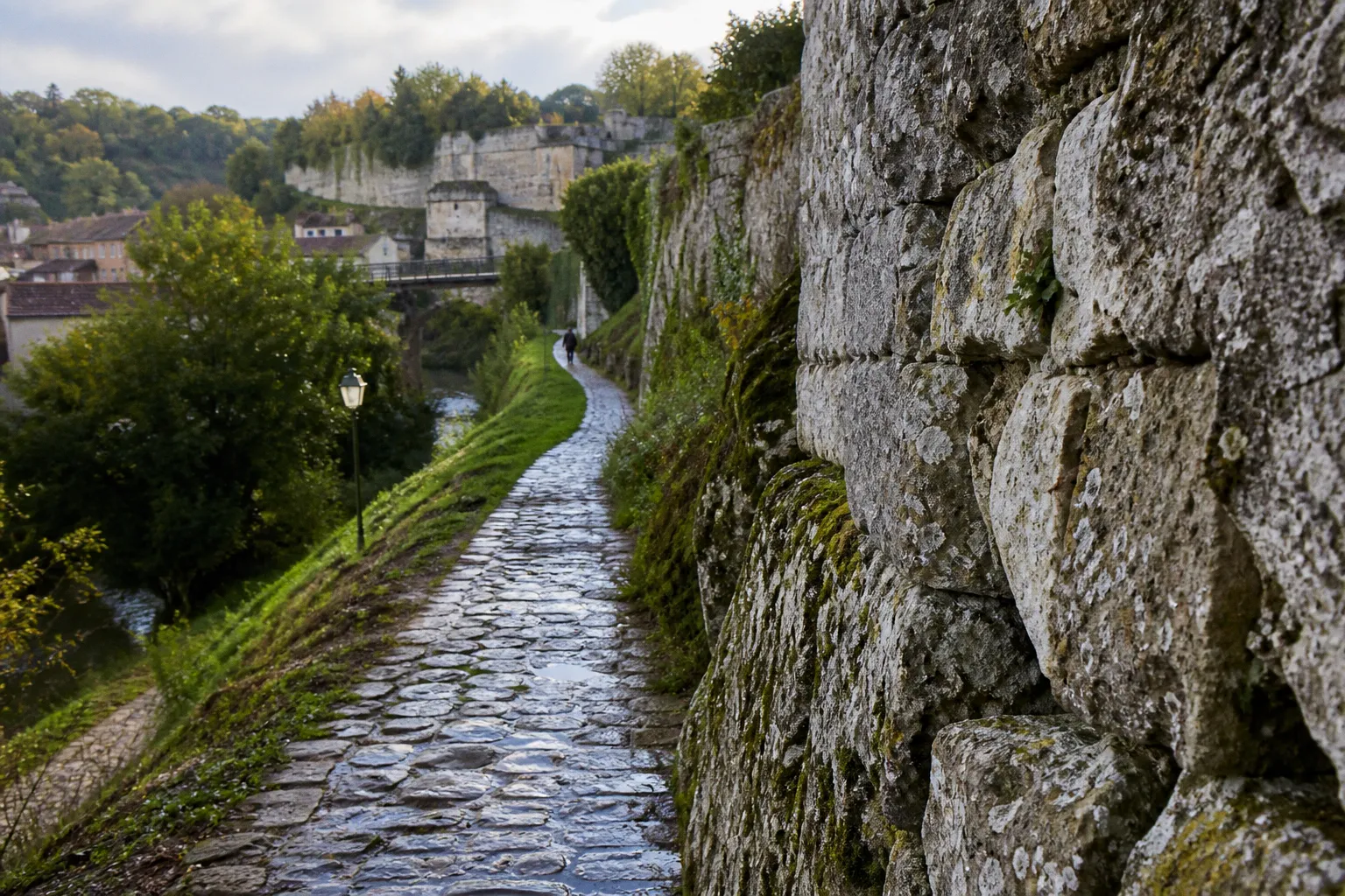 Remparts de Provins : l'itinéraire complet à pied